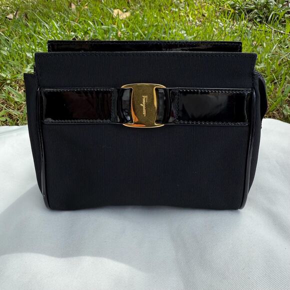 Salvatore Ferragamo Bow Vara Clutch Soft Nylon Black Small Pouch Authentic - Picture 4 of 10